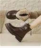 Botas de Nieve de Felpa para Protección contra el Frío del Noreste para Mujer 2026 Nuevo Estilo de Invierno Más Vendidas Botas Cortas Británicas Cálidas Antideslizantes Botas Martin