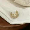 Diseño Minimalista y de Moda, Ear Cuff Bicolor con Zirconias Incrustadas de Tres Capas Huecas, Joyería de Oreja Versátil y Simple de Moda de Personalidad de Nicho