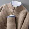 Cárdigan de punto grueso 100% lana pura para hombre, con diseño de bloques de color, cuello semi-alto, cierre de cremallera, diseño de punto y mangas largas, perfecto para otoño e invierno.