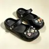 Zuecos Mary Jane Modelo Nuevo 2026 para Mujer, Verano Suela Gruesa Antideslizantes Punta Cerrada Suela Suave Versátiles Zapatos de Enfermera Venta al por Mayor
