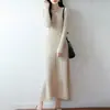 Nuevo Vestido de Punto de Lana Pura con Cuello Redondo, Manga Larga, Botones, Ajuste Delgado, Color Sólido, Canalé, Largo, para Mujer, Otoño/Invierno 2026