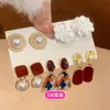 Conjunto de Dez Brincos Pingente Flor de Pérola Agulha de Prata e Diamante, Brincos Modernos e Versáteis, Brincos Retro de Luxo Leve para Mulheres