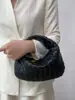Bolso de Mujer de Bolas de Masa de Moda Europea y Americana de AliExpress Bolso de Hombro Versátil Bolso de Mano Elegante Niujiao Distintivo Tejido a Mano