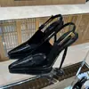 Tacones altos negros de punta fina, tacones de aguja, nuevo estilo 2026, inspirados en Naza, charol elegante, sandalias sexys con punta metálica para mujer