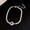 Pulseira Pingente Flor de Zircônia, Luxo Acessível e Pulseira de Alta Qualidade, Design de Nicho, Simples Elegante, Joia de Mão da Moda e Personalizada para Mulheres