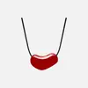 Zhang Yueer AKI Mesmo Estilo Esmalte Vermelho Amor Colar Feminino Luz Luxo Nicho High-end Corda Preta Colar Cadeia Clavícula Cadeia