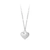 Pingente Colar Amor Escovado Feminino Luxo Leve Nicho Simples Avançado Em Forma de Coração Corrente para Clavícula Versátil Atacado