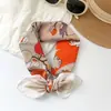 100% Algodón Diseño Coreano Cuadros Azules Cuadrado Pequeño Bufanda para Mujer Primavera Verano Versátil Combinación Camisa Decoración Bufanda Pequeña para Cuello Bufanda de Seda