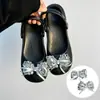 Accesorios para zapatos Croc, piezas para armar tú mismo, flores metálicas tridimensionales de lujo ligero con diamantes y perlas, hebillas de zapato desmontables, decoración de superficie de zapato