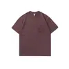 Yidao Vintage 2026 Verano Nuevo Estilo Japonés Moderno Bolsillo con Parche Bordado Cuello Redondo Holgada Casual Manga Corta Camiseta para Hombre