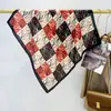 Bufanda Retro de Lujo Ligero de Alta Gama de Algodón y Lino Carruaje Primavera y Otoño Nueva Bufanda Cuadrada Pequeña de 70 cm Bufanda Decorativa Versátil de Estilo Occidental