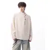 Design versátil, estilo casual de outono, estampa de bolinhas, gola alta parcial, fechamento parcial por botões, nova blusa de moletom masculina, blusa de malha da moda para usar por baixo