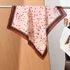 Bufanda nueva de alta gama con patrón de espiga para otoño/invierno, versátil para el uso diario y los viajes, con un diseño retro, moderno y elegante