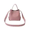 Bolso de Mano de Alta Gama Modelo Nuevo 2026 con Patrón de Lichi para Mujer, Bolso Cubo Versátil de Nicho, Bolso de Hombro de Moda Estilo Coreano para el Día a Día