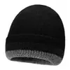 Gorro de Lana de Color Sólido Otoño e Invierno Cálido Protección para los Oídos Gorro Frío para Hombres y Mujeres Estilo Coreano Moderno Gorro Piel de Melón Gorro Tejido Venta al por Mayor