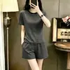 Nuevo traje clásico a rayas de moda para mujer, cómodo de llevar durante cientos de días, corte holgado, talla grande, adecuado para deportes casuales, ropa de casa y actividades de ocio.