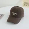 Gorra de Béisbol Bordada con Letra Unisex, Versátil, Adelgazante del Rostro, Protección Solar para Cuatro Estaciones, Sombrero para Exteriores a Prueba de Viento