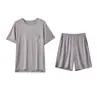 Conjunto de Ropa de Casa Fina de Modal para Hombre de Verano, Adecuado para Usar al Aire Libre, Fresco y de Color Sólido, Holgado y Cómodo con Mangas Cortas y Pantalones Cortos