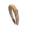 Diadema de lana marrón Maillard tejida con letra de amor alta diadema superior de calavera otoño e invierno retro accesorios para el cabello de alta gama para mujeres