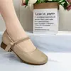 Zapatos de mujer de cuero suave de corte bajo, nuevo modelo otoño 2025, zapatos pequeños de cuero con punta redonda, suela suave cómoda, empeine suave, zapatos Mary Jane de tacón bajo