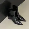 Botines cortos de tacón alto para mujer con punta y cremallera trasera, elegantes y modernos para otoño e invierno 2026, de charol negro, botas de moda tendencia