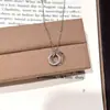 Collar de Doble Anillo Estilo Coreano y Japonés, Moda de Nicho de Lujo Ligero, Accesorio Exquisito Versátil, Cadena para Clavícula con Colgante de Doble Círculo, Collar Versátil