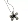 Colar Pingente Flor de Metal Prateado para Mulheres, Corrente de Suéter Ins Longa Exagerada de Alto Padrão, Corrente de Suéter Acessório Personalizado
