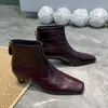 Botas de Cano Curto Estilo Europeu com Salto Baixo e Zíper Atrás Femininas Outono Inverno Botas Simples 2026 Novo Padrão de Pedra Couro Genuíno Mais Vendido