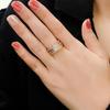 Joyería caliente transfronteriza Moda europea y americana anillo de tres capas micro-incrustado circonita chapado en oro anillo de compromiso para mujer al por mayor