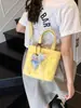 Bolso Cubo de Color Sólido Casual Transfronterizo 2025 Nueva Textura Bolso de Mano Versátil Bolso de Hombro de Nicho Bolso para Mujer