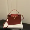 Primavera 2026 Nova Leve Luxuosa Moda Versátil Chique Alta Qualidade de Aparência Simples Bolsa de Ombro Único Transversal de Corpo Cruzado Transfronteiriça