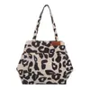 Bolsa Tote de Lona Estampa de Leopardo Grande Capacidade para Mulheres Nova Tendência da Moda Deste Ano Design Original Bolsa de Ombro para o Dia a Dia
