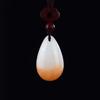 Colgante de Hebilla de la Paz de Jade Blanco Azúcar de Jade de Seda Dorada Natural de Xinjiang Jade Verde Esmeralda Gota de Agua Colgante de Marca Pan al por Mayor