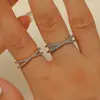Temu Suministro Transfronterizo Europeo y Americano Venta Caliente Oro y Plata Material Ecológico Anillo para Mujer Anillo Cruzado Joyería al por Mayor