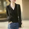 Lana finamente hilada primavera verano mujer corto holgado cruzado cuello en V color liso manga larga exterior fino tejido de punto capa base