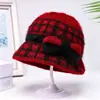 Gorro de lana gruesa con forro polar para mujeres de mediana edad y mayores, gorro de invierno para madres primerizas, gorro de punto de ala grande y cálido con lazo para mujer