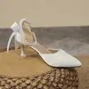 Salto Alto Estileto de Bico Fino Estilo Fada Slim Sandálias de Verão Femininas de Uma Tira Novo Estilo Francês 2025 Baotou com Pérolas