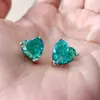 Pendientes de amor de circón azul verdoso claro para lago forestal, pendientes exquisitos de corazón de melocotón azul lago, pendientes de corazón versátiles, mujeres con temperamento