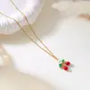 Collar Colgante de Cereza y Fresa Frutal Dulce Europeo y Americano Cadena de Clavícula de Acero Inoxidable de Gama Alta Nicho Gargantilla