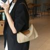 Bolsa Feminina Xiaozhong de Couro Genuíno de Alta Qualidade Formato Dumpling Cor Contrastante Transfronteiriça Couro Bovino de Primeira Camada TOGO Bolsa de Ombro Único Transversal 66049