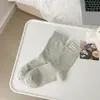 Calcetines Apilables con Etiqueta de Tela Estilo Japonés para Chicas Estilo Simple Universitario Calcetas Transpirables Primavera y Verano Calcetas de Media Caña Versátiles Calcetas de Algodón para Mujer