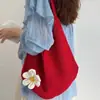 Bolso tejido 2026 nuevo de gran capacidad para vacaciones en la playa, con correa para el hombro, hilo de algodón y diseño de malla hueca para mujer