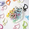 Acessórios de jóias DIY: metal, coloridos, esmaltados a fogo, chaveiros em formato de coração pintados por spray, fechos de mola, fechos para bolsa e fechos decorativos