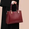 Bolsa de Casamento Vermelha para Noivas, Novo Modelo 2026, Couro Genuíno, Bolsa de Mão Elegante para Mulheres de Meia-Idade, Bolsa de Mãe