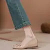 Zapatos planos de mujer estilo francés con punta cuadrada en color nude, nuevo modelo otoño 2026, bailarinas con lazo, zapatos de abuela de cuero suave de corte bajo