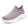 Sapatos Masculinos de Verão, Sapatos Slip-on de Malha Preta para Primavera e Outono, Cabedal de Malha Flyknit, Tênis Esportivos para Corrida, Solado Macio Casual, Sapatos Versáteis da Moda