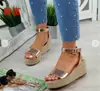 Liu Fu Spot 2026 Primavera/Verão Tamanho de Comércio Exterior 43 Sapatos com Fivela Sandálias Femininas Salto Anabela Corda