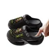 Zuecos de verano antideslizantes para niños, pantuflas cerradas para niños, suela suave, duraderas, adecuadas para uso exterior de padres e hijos, sandalias de playa para hombres