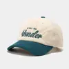 Gorra de Béisbol de Pana Estilo Coreano para Mujer, Gorra con Bloques de Color Otoño e Invierno con Bordado de Letras Pico de Pato para Hombre, Sombrero Versátil de Tendencia Calle para Parejas