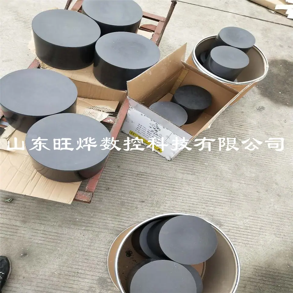 黑色填充石墨聚四氟乙烯棒.jpg